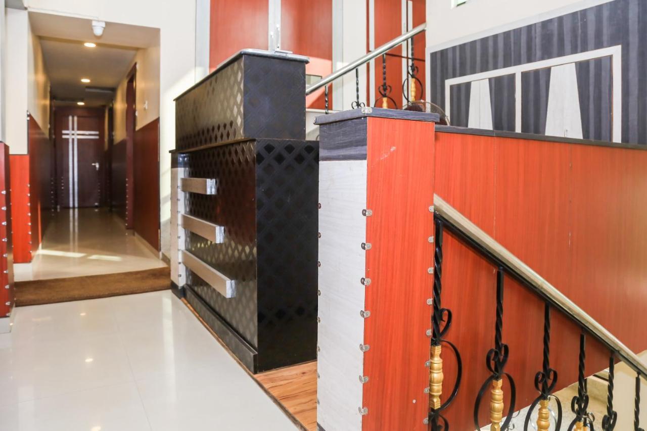 Oyo Hotel Executive Inn Agartala Kültér fotó